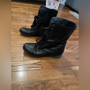 Womens Steve Madden combat boots size 7